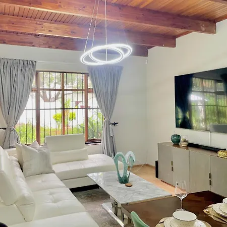 Avenue Luxury Home Pretoria Exterior photo